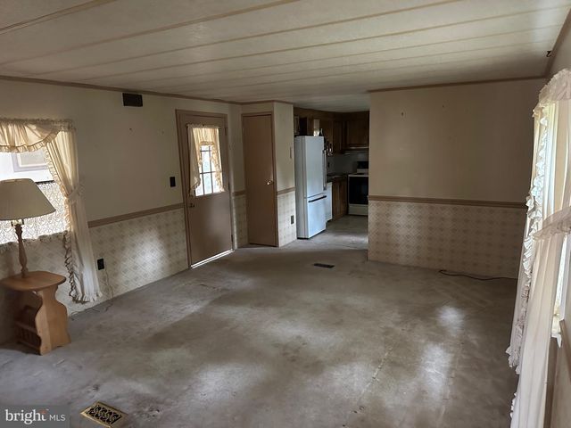 1027 PINE CIR, Telford, PA 18969