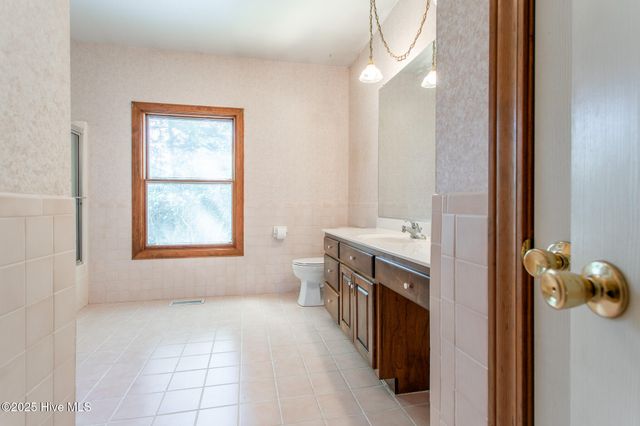 163 Middleton Drive, Hertford, NC 27944