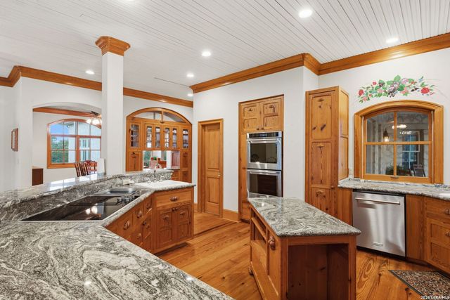 7419 SECRETARIAT LN, Fair Oaks Ranch, TX 78015