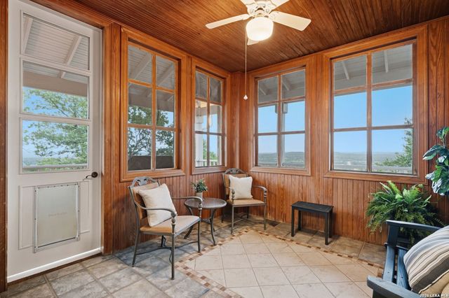 7419 SECRETARIAT LN, Fair Oaks Ranch, TX 78015