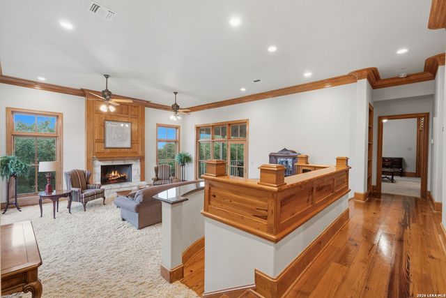 7419 SECRETARIAT LN, Fair Oaks Ranch, TX 78015