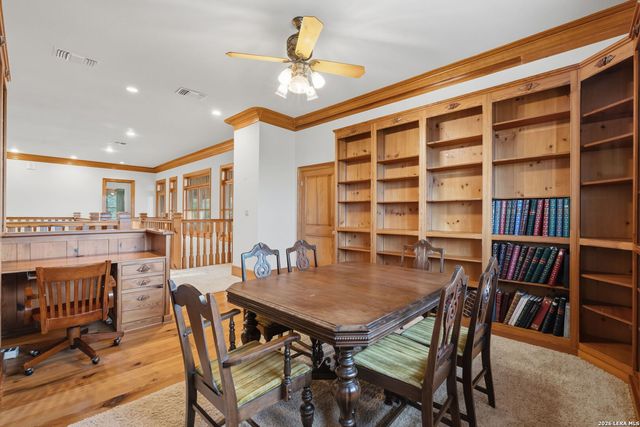 7419 SECRETARIAT LN, Fair Oaks Ranch, TX 78015