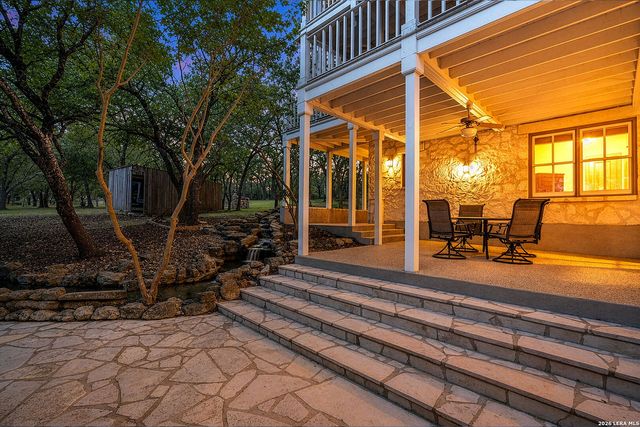 7419 SECRETARIAT LN, Fair Oaks Ranch, TX 78015