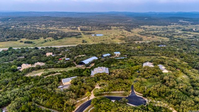 7419 SECRETARIAT LN, Fair Oaks Ranch, TX 78015