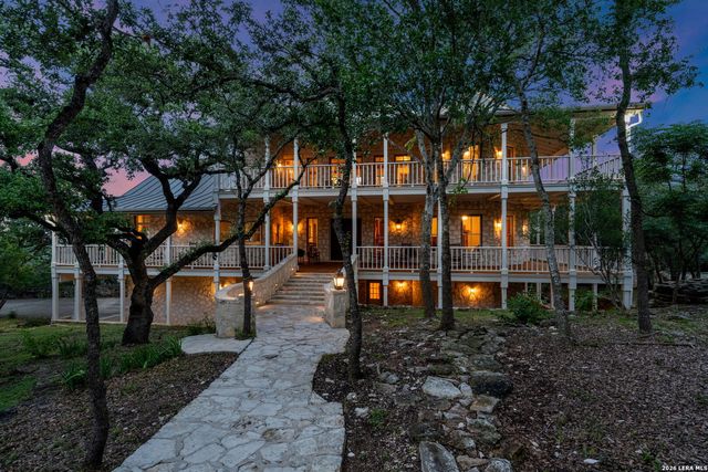 7419 SECRETARIAT LN, Fair Oaks Ranch, TX 78015