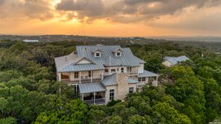 7419 SECRETARIAT LN, Fair Oaks Ranch, TX 78015