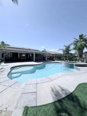 924 Aria, Hemet, CA 92543