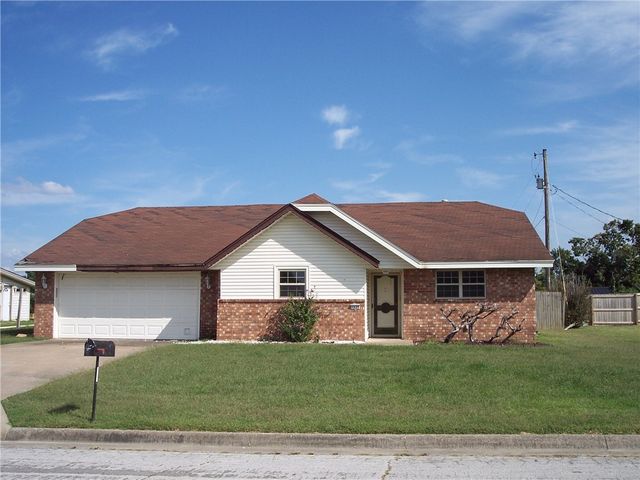 1538 S Heritage Circle, Rogers, AR 72758