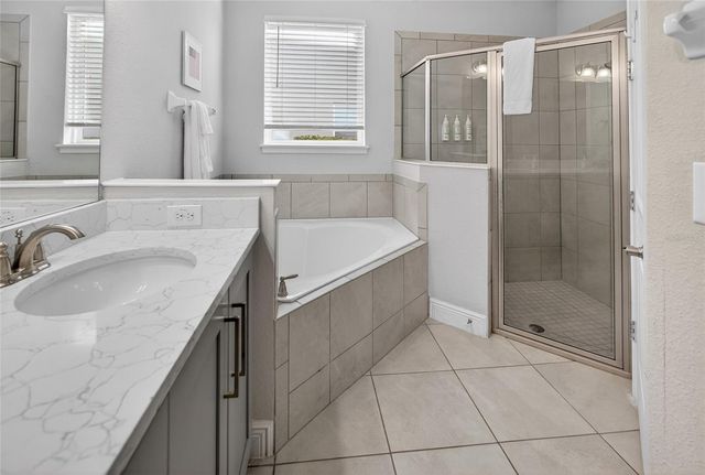 7666 FAIRFAX DRIVE, Kissimmee, FL 34747