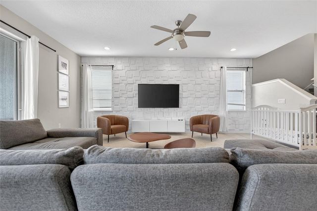 7666 FAIRFAX DRIVE, Kissimmee, FL 34747