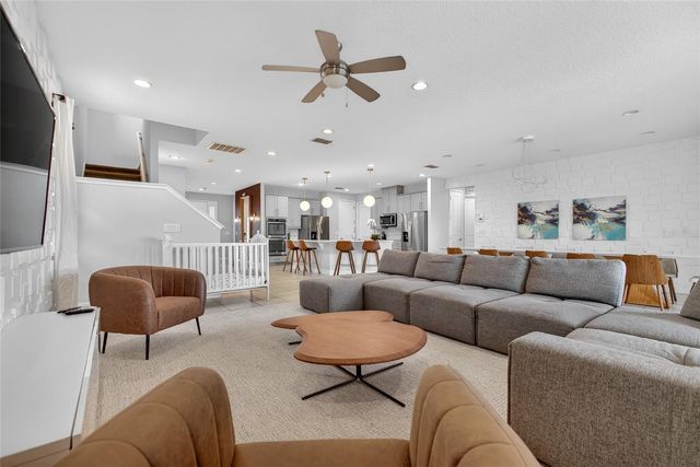 7666 FAIRFAX DRIVE, Kissimmee, FL 34747