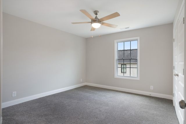 156 Excell Rd Unit 19, Clarksville, TN 37043