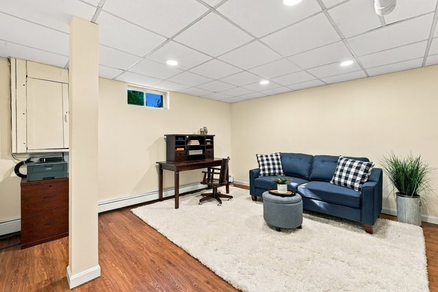 15 Northwoods Cir 15, Woburn, MA 01801