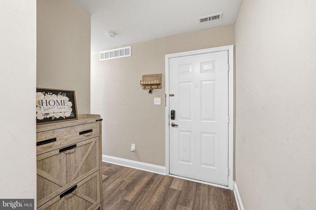 143 TAVISTOCK, Cherry Hill, NJ 08034