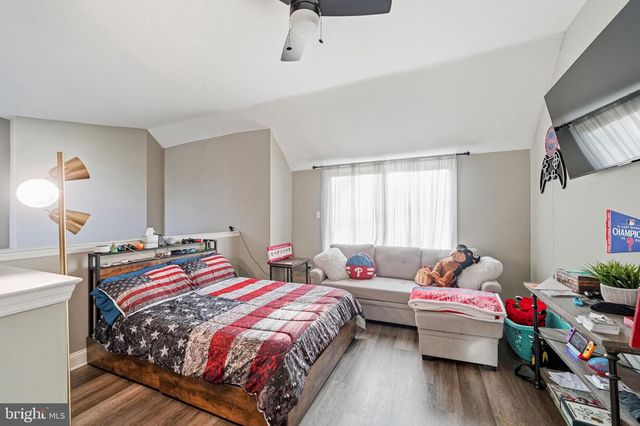 143 TAVISTOCK, Cherry Hill, NJ 08034