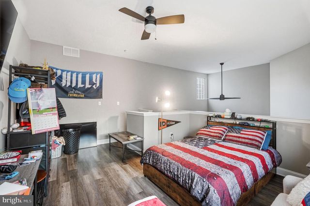 143 TAVISTOCK, Cherry Hill, NJ 08034