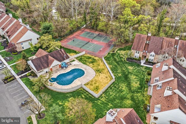 143 TAVISTOCK, Cherry Hill, NJ 08034