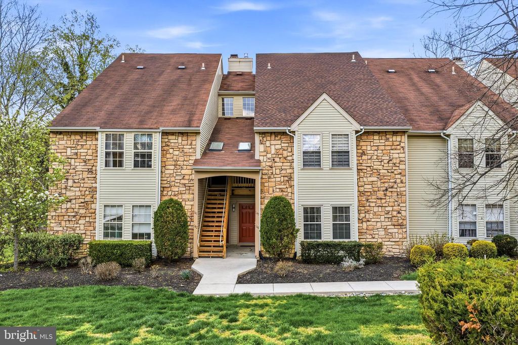 143 TAVISTOCK, Cherry Hill, NJ 08034