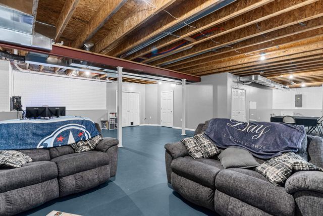 7385 W Ryan Court, Bay City, MI 48706