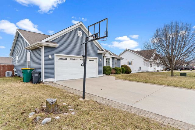 7385 W Ryan Court, Bay City, MI 48706