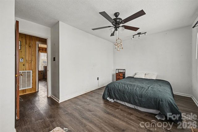 5495 Pine Ridge Drive, Connelly Springs, NC 28612