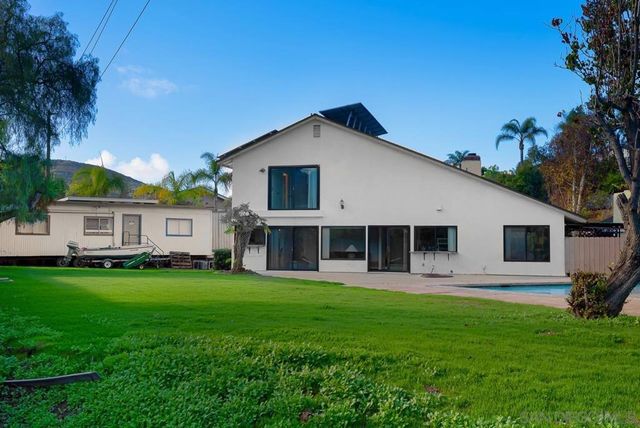 5114 Bloch St, San Diego, CA 92122