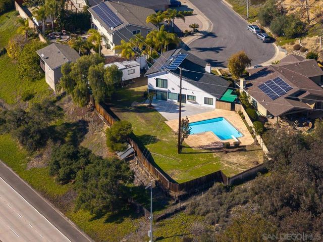 5114 Bloch St, San Diego, CA 92122