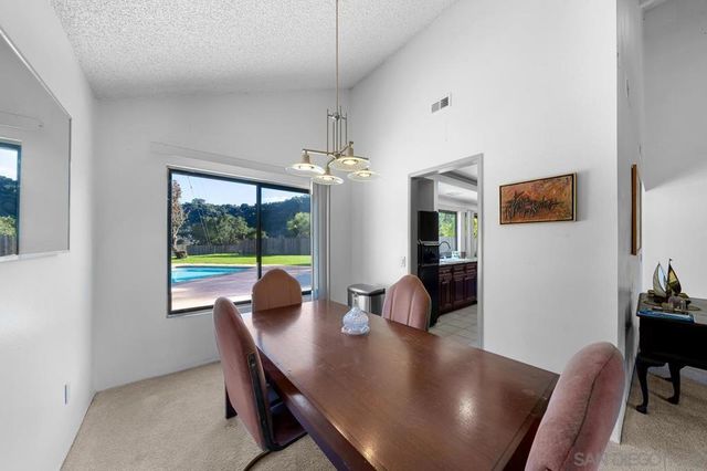 5114 Bloch St, San Diego, CA 92122