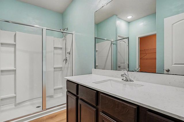 501 Saint James Place, Newcastle, OK 73065