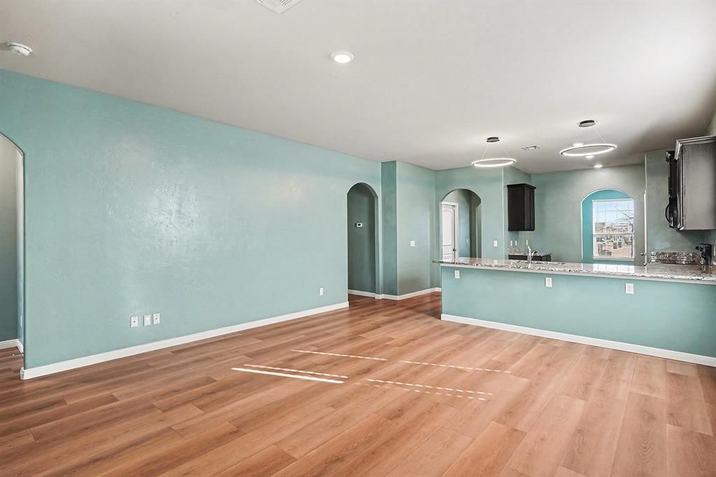 501 Saint James Place, Newcastle, OK 73065