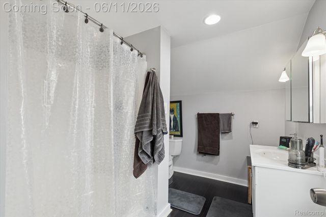 265 E Lewiston Avenue, Ferndale, MI 48220