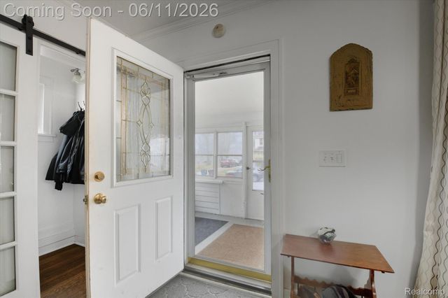 265 E Lewiston Avenue, Ferndale, MI 48220
