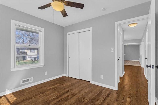 7004 N Baltimore Avenue, Gladstone, MO 64118