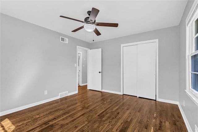 7004 N Baltimore Avenue, Gladstone, MO 64118