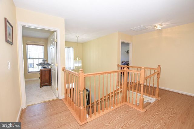 438 SAWGRASS DR, Charles Town, WV 25414