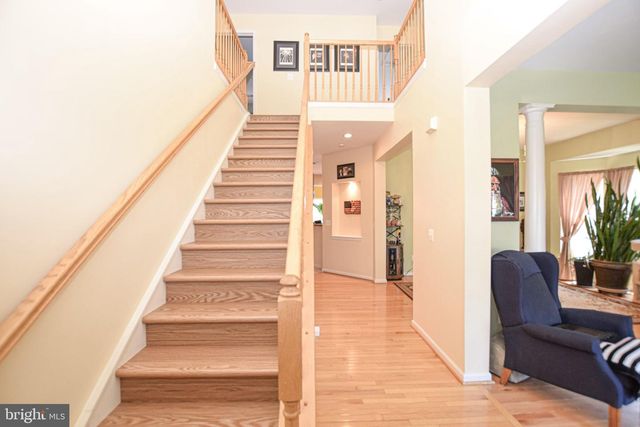 438 SAWGRASS DR, Charles Town, WV 25414