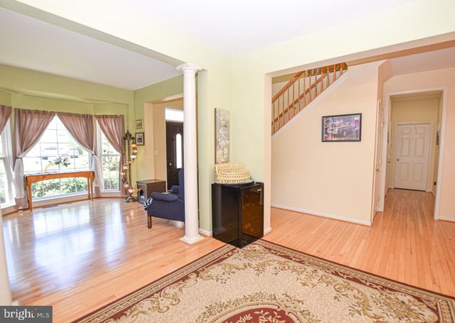 438 SAWGRASS DR, Charles Town, WV 25414
