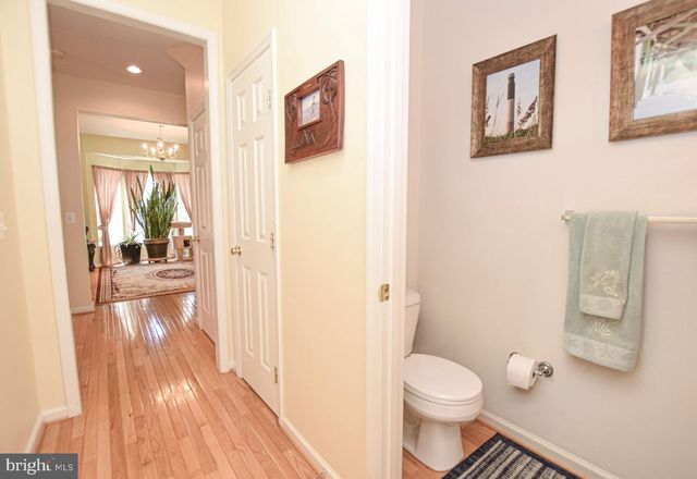 438 SAWGRASS DR, Charles Town, WV 25414