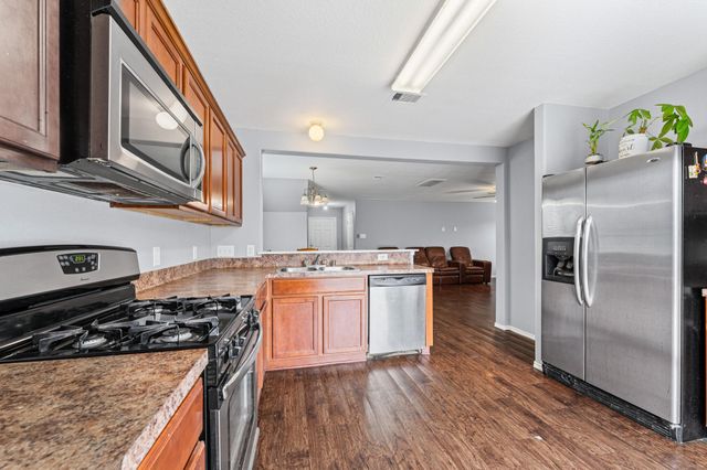 8703 Summerset Meadow Court, Houston, TX 77075