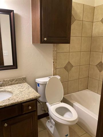 11316 SW 37th Street, Mustang, OK 73064