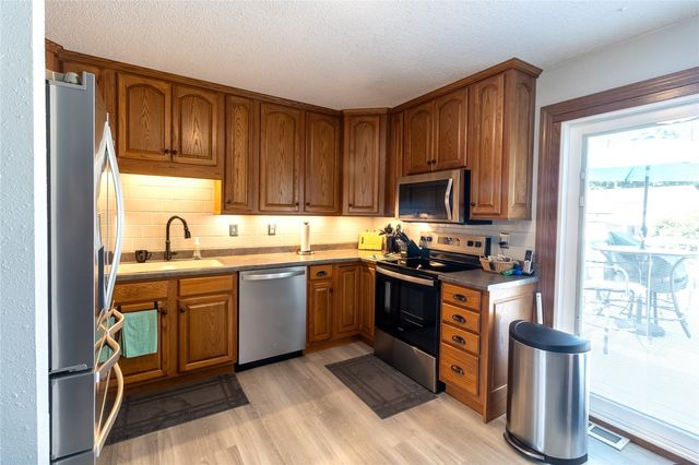 184 Carter Street NW, Cedar Rapids, IA 52405