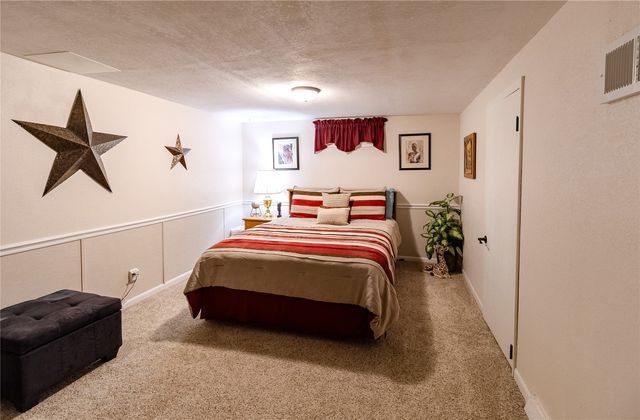 184 Carter Street NW, Cedar Rapids, IA 52405