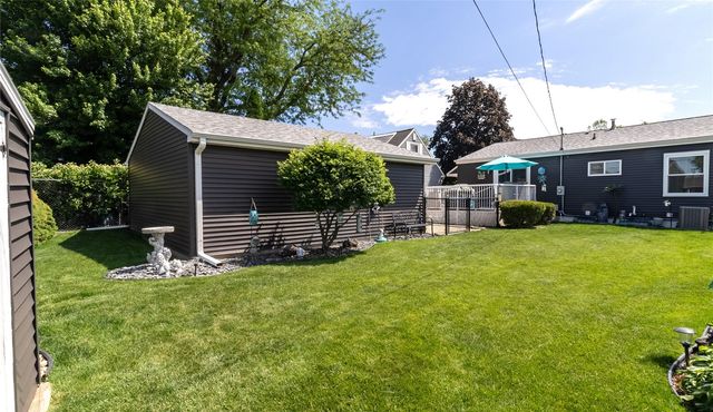 184 Carter Street NW, Cedar Rapids, IA 52405