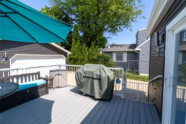 184 Carter Street NW, Cedar Rapids, IA 52405