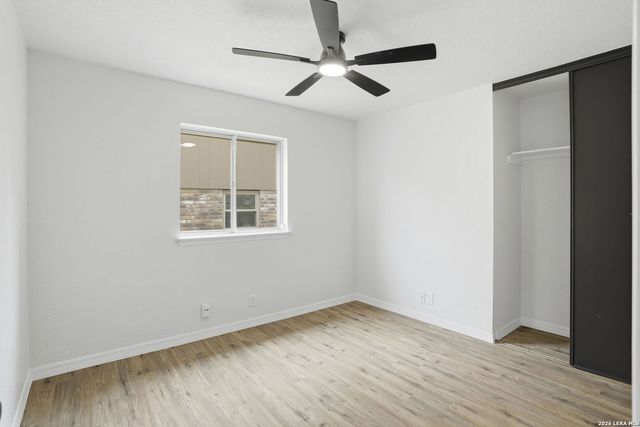 5615 Timberhurst, San Antonio, TX 78250