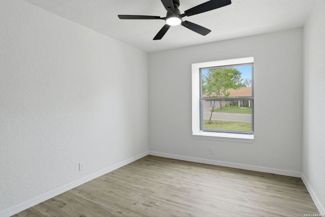 5615 Timberhurst, San Antonio, TX 78250