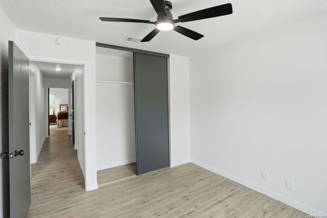 5615 Timberhurst, San Antonio, TX 78250