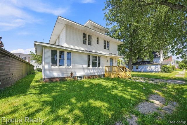 1311 Scott Avenue, Port Huron, MI 48060