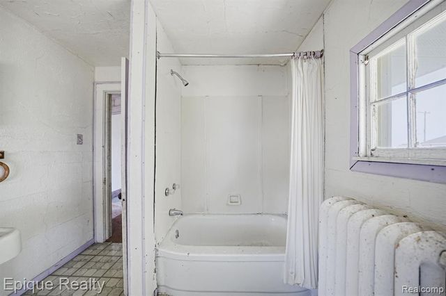 1311 Scott Avenue, Port Huron, MI 48060
