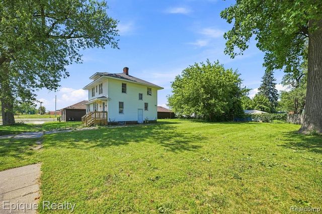 1311 Scott Avenue, Port Huron, MI 48060